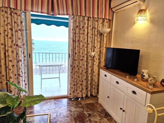 2 camera da letto Appartamento sulla Spiaggia da affittare in Zona Puerto Deportivo, Fuengirola - 1.380 € (Rif: 7603071)