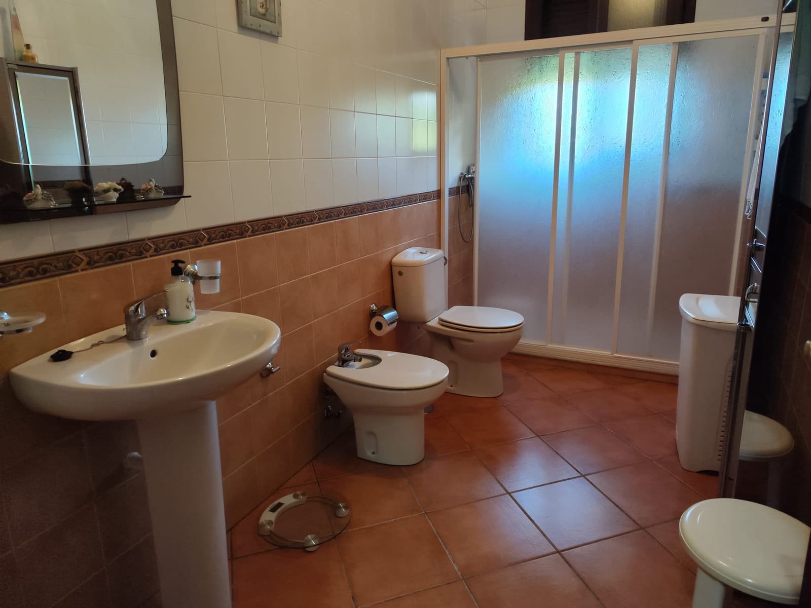 5 bedroom Villa for sale in Rute with garage - € 262,000 (Ref: 7706426)