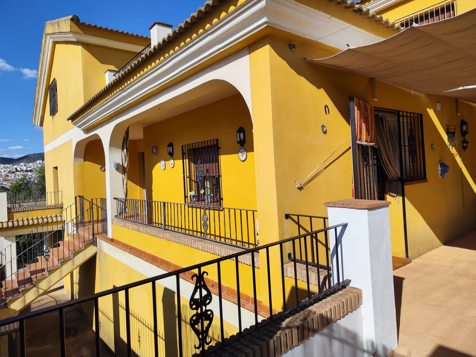 5 bedroom Villa for sale in Rute with garage - € 262,000 (Ref: 7706426)