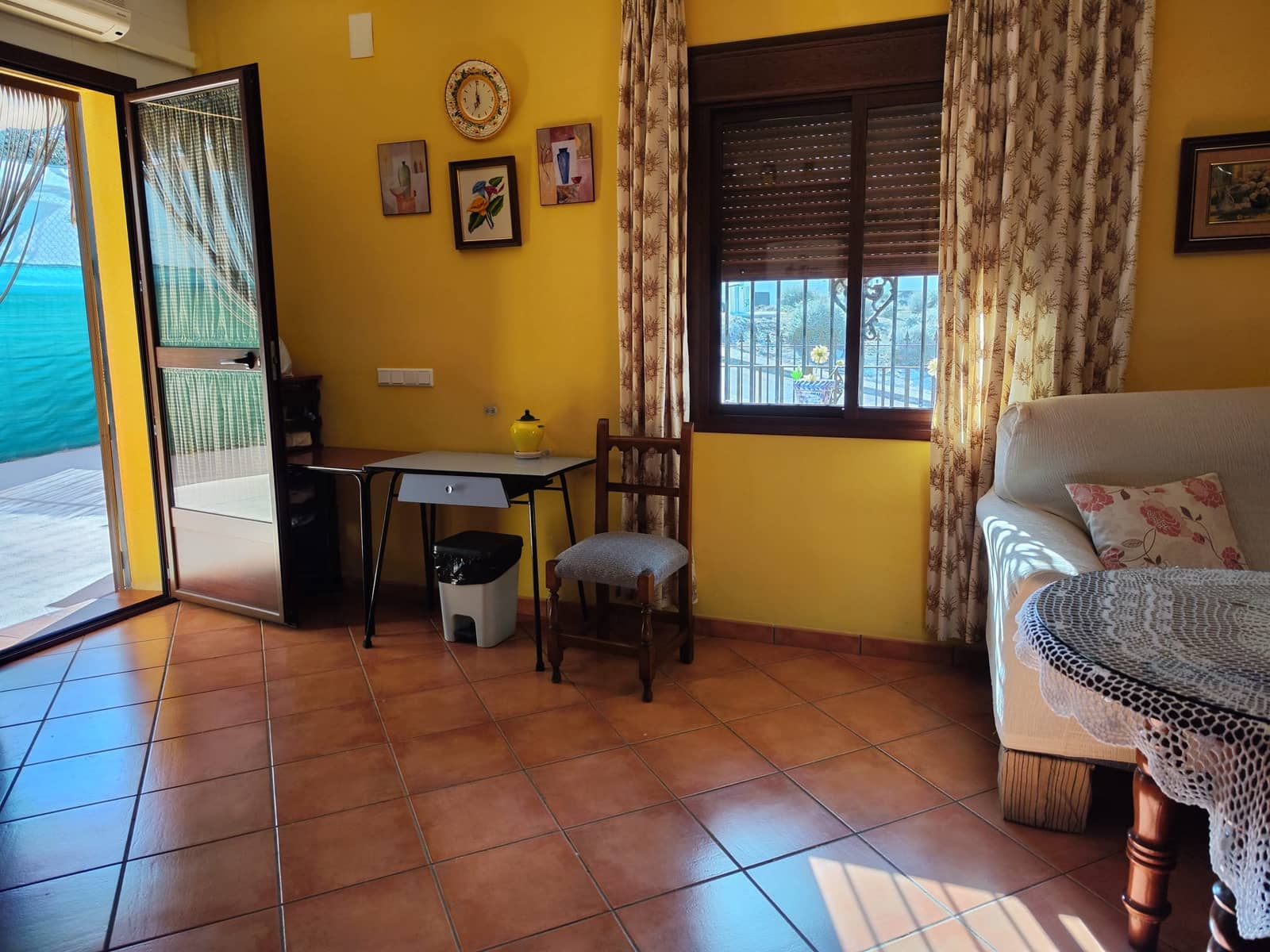 5 bedroom Villa for sale in Rute with garage - € 262,000 (Ref: 7706426)