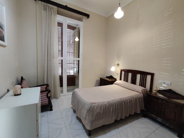 6 Zimmer Reihenhaus zu verkaufen in Rute mit Garage - 330.000 € (Ref: 7744936)