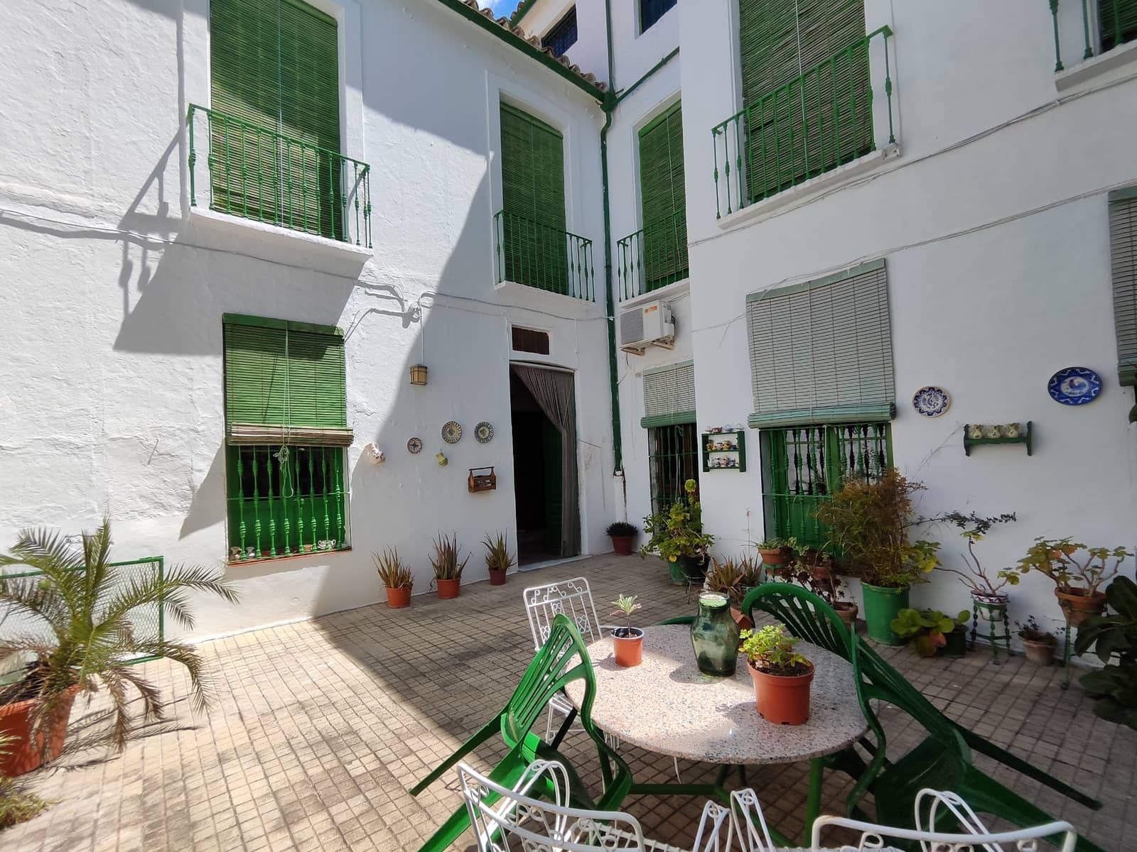 6 soveværelse Rækkehus til salg i Rute med garage - € 330.000 (Ref: 7744936)