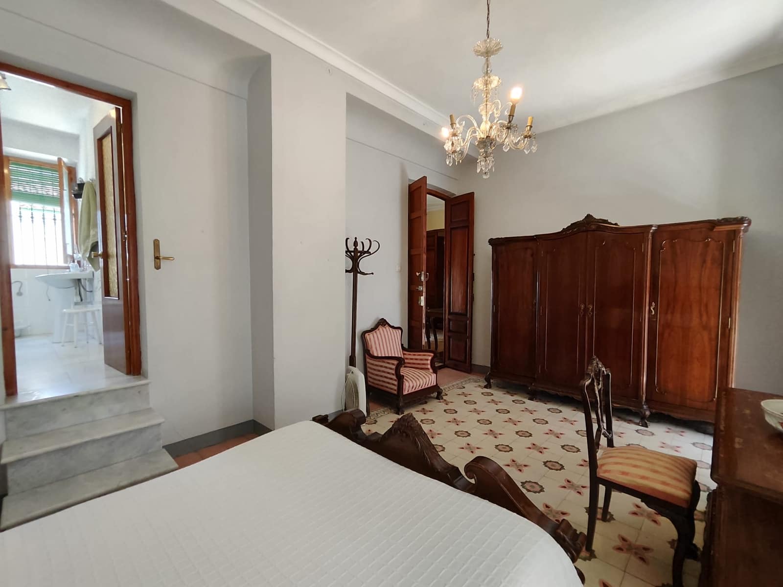 6 soveværelse Rækkehus til salg i Rute med garage - € 330.000 (Ref: 7744936)