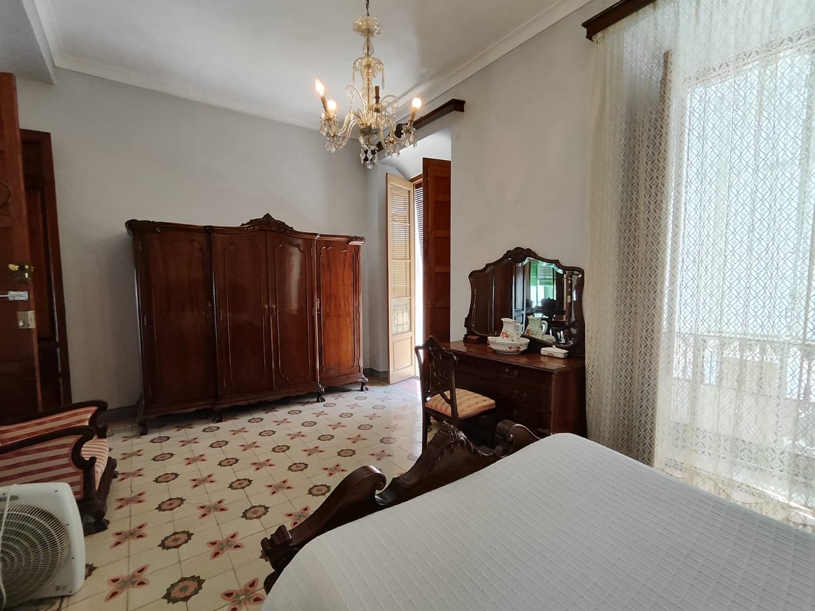 6 soveværelse Rækkehus til salg i Rute med garage - € 330.000 (Ref: 7744936)