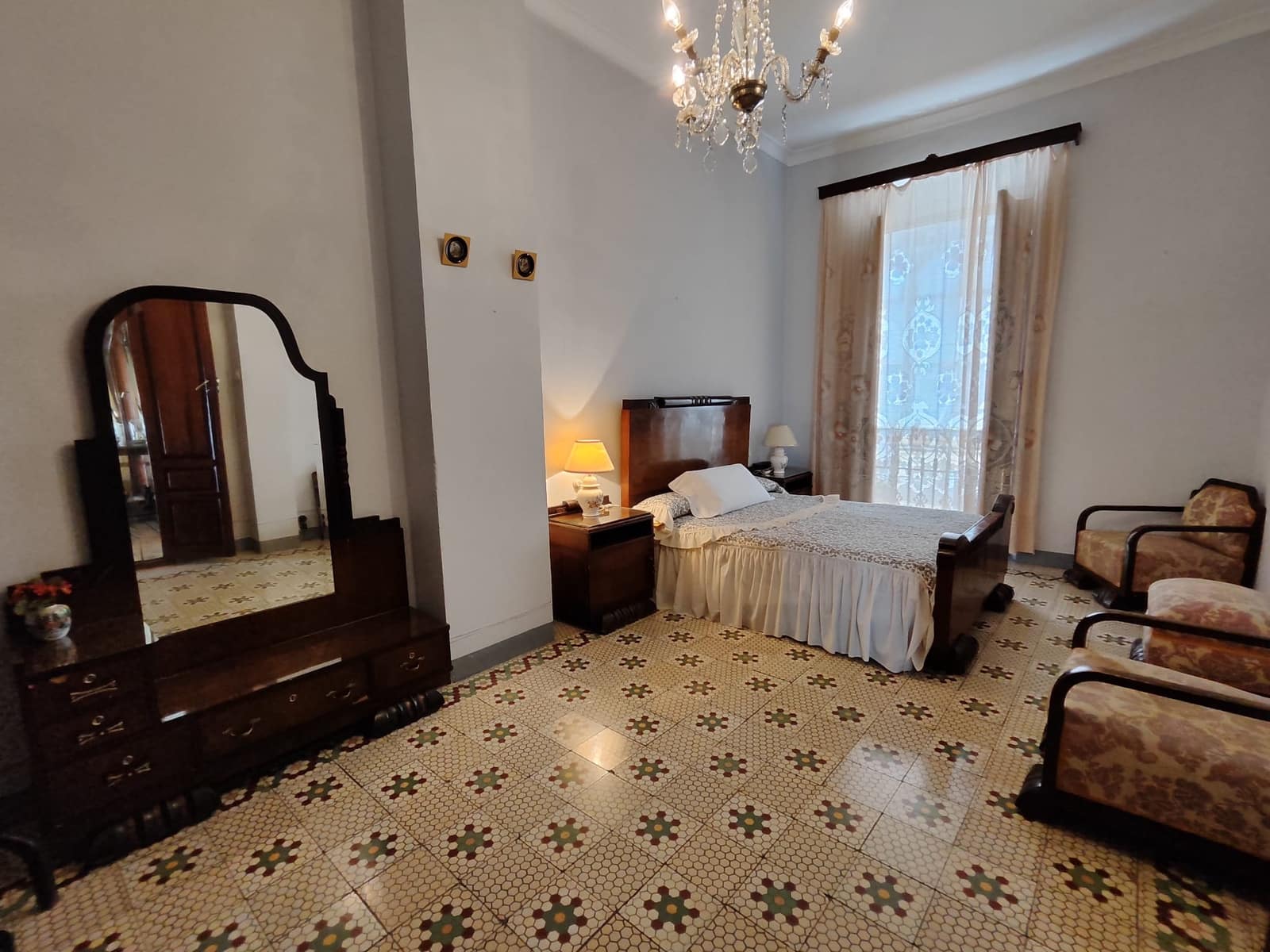 6 soveværelse Rækkehus til salg i Rute med garage - € 330.000 (Ref: 7744936)