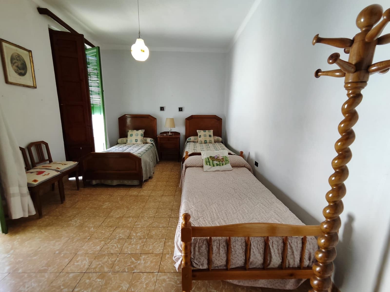 6 soveværelse Rækkehus til salg i Rute med garage - € 330.000 (Ref: 7744936)