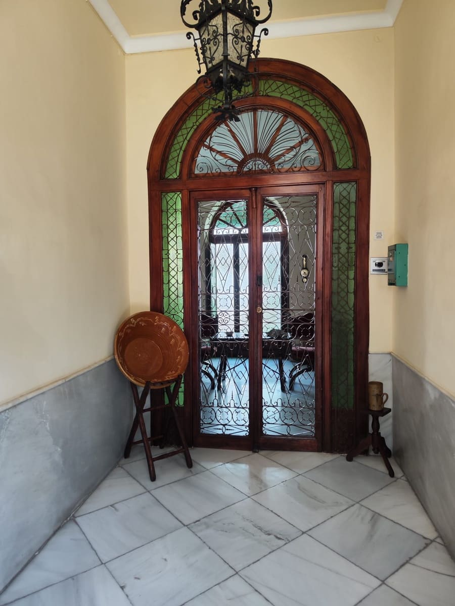 6 soveværelse Rækkehus til salg i Rute med garage - € 330.000 (Ref: 7744936)