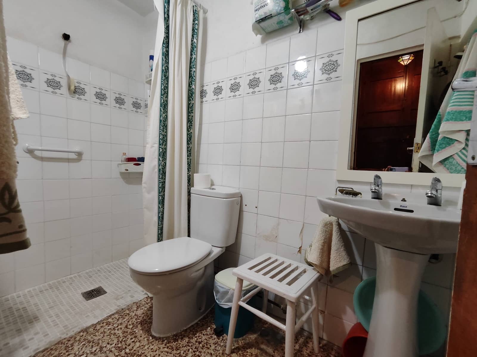 6 soveværelse Rækkehus til salg i Rute med garage - € 330.000 (Ref: 7744936)