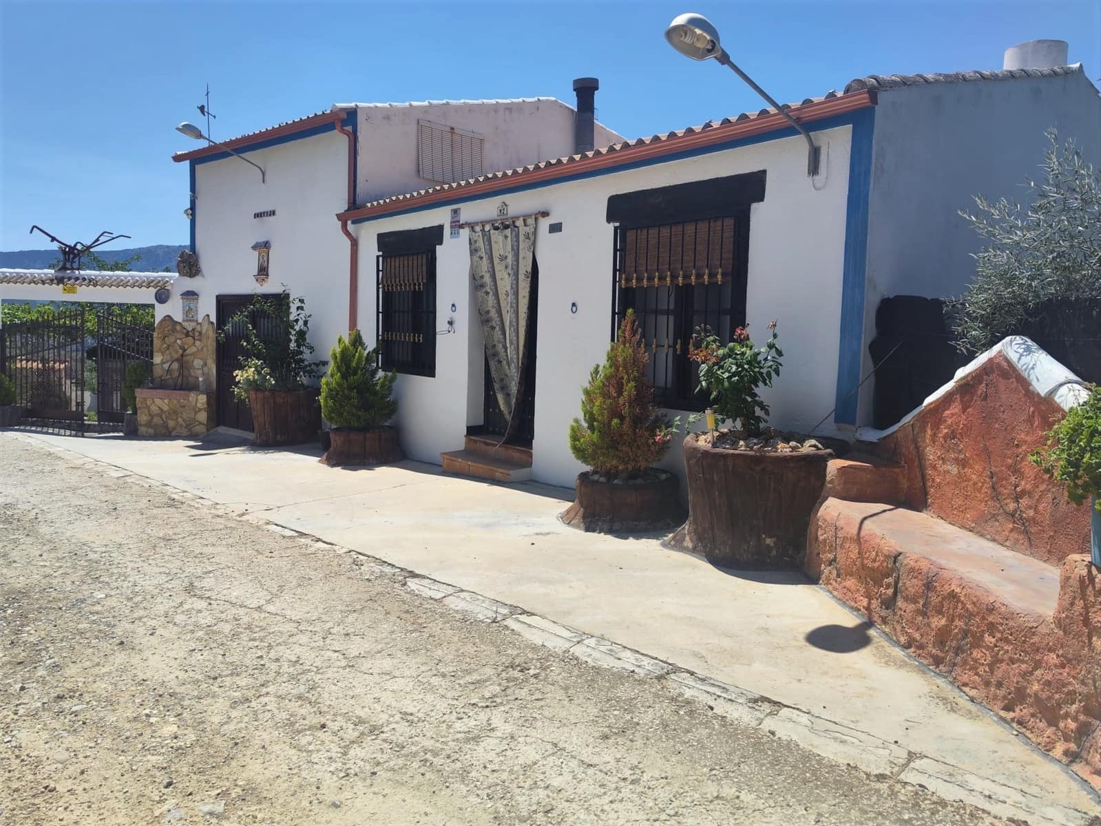 3 slaapkamer Finca/Landhuis te koop in Zambra met zwembad - € 220.000 (Ref: 7753984)