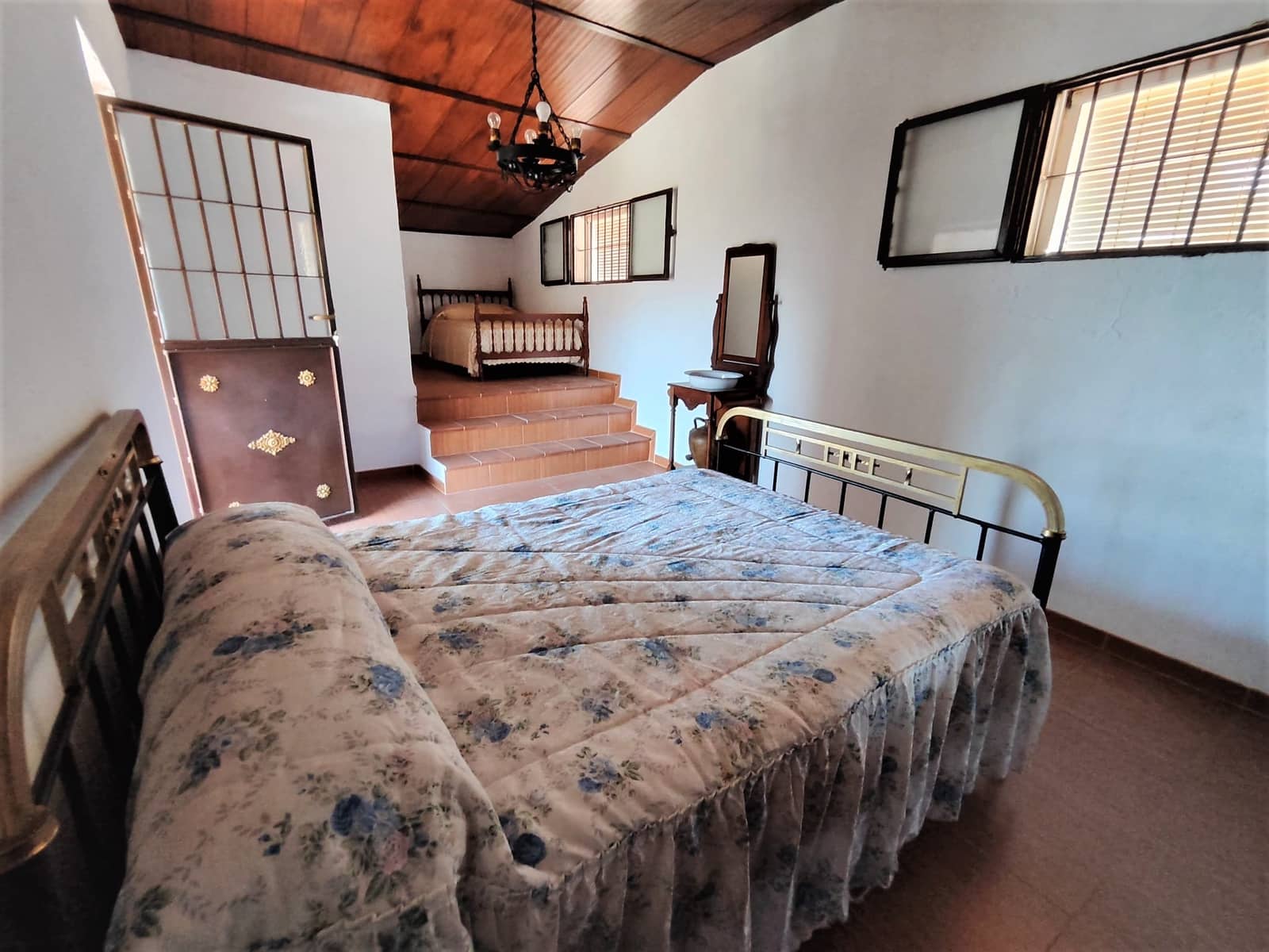 3 slaapkamer Finca/Landhuis te koop in Zambra met zwembad - € 220.000 (Ref: 7753984)