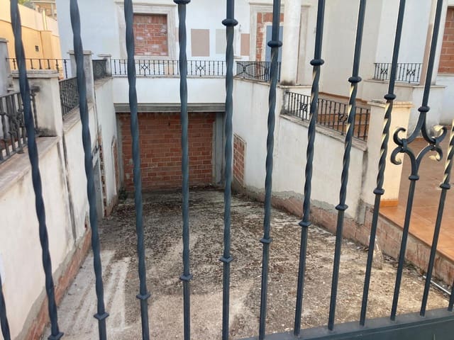 7 soveværelse Villa til salg i Priego de Córdoba med swimmingpool garage - € 340.000 (Ref: 7866703)