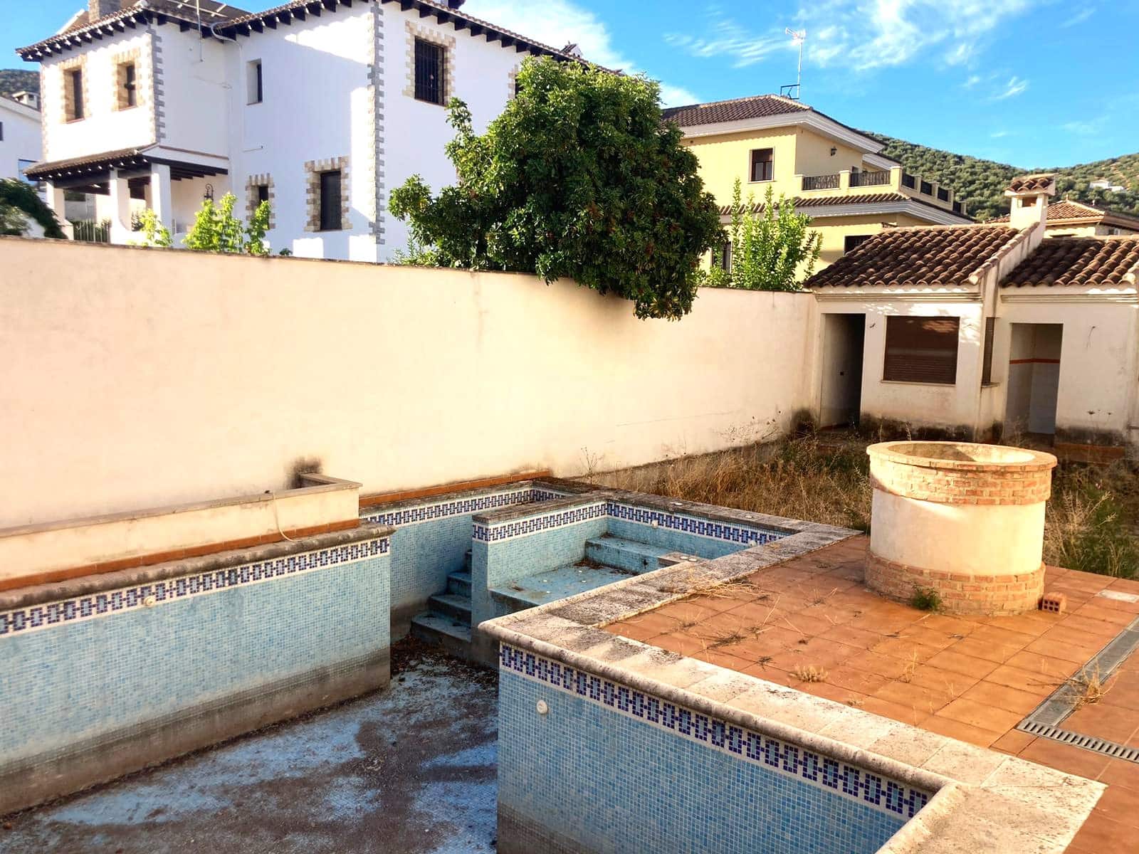 7 soveværelse Villa til salg i Priego de Cordoba med swimmingpool garage - € 340.000 (Ref: 7866703)