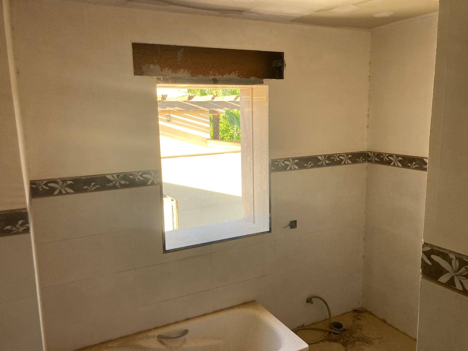 7 soveværelse Villa til salg i Priego de Cordoba med swimmingpool garage - € 340.000 (Ref: 7866703)