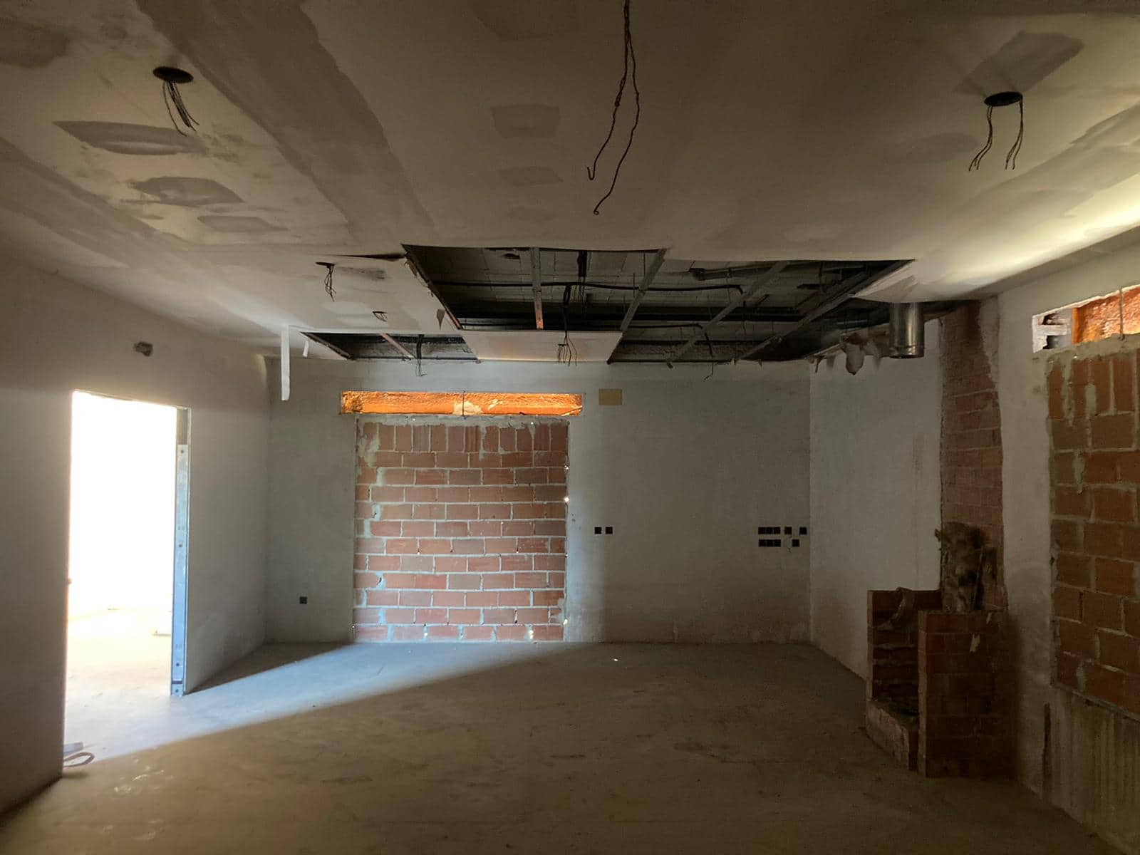 7 soveværelse Villa til salg i Priego de Cordoba med swimmingpool garage - € 340.000 (Ref: 7866703)