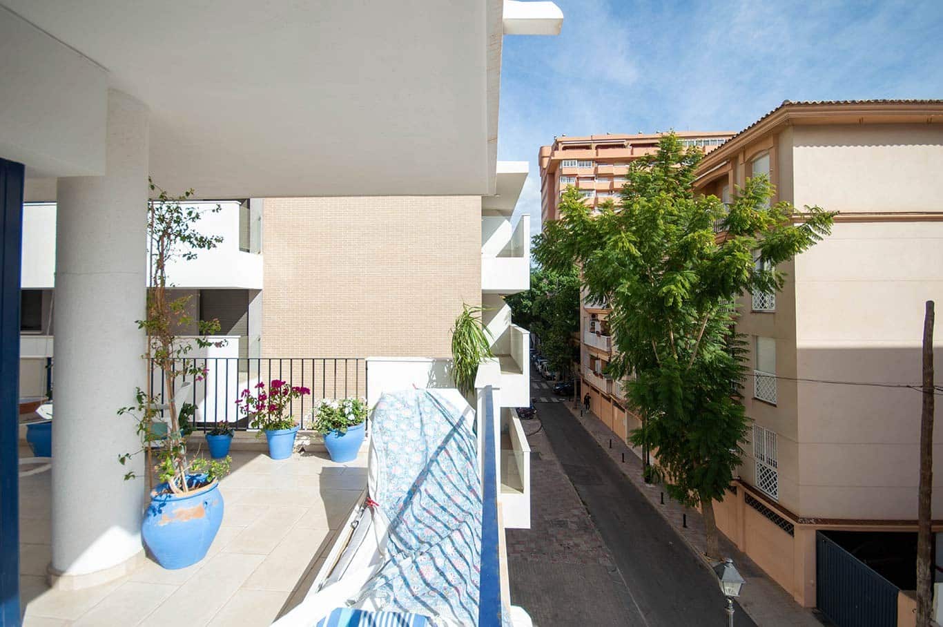 2 bedroom Apartment for rent in Los Boliches , Fuengirola € 850 (Ref 7898879)