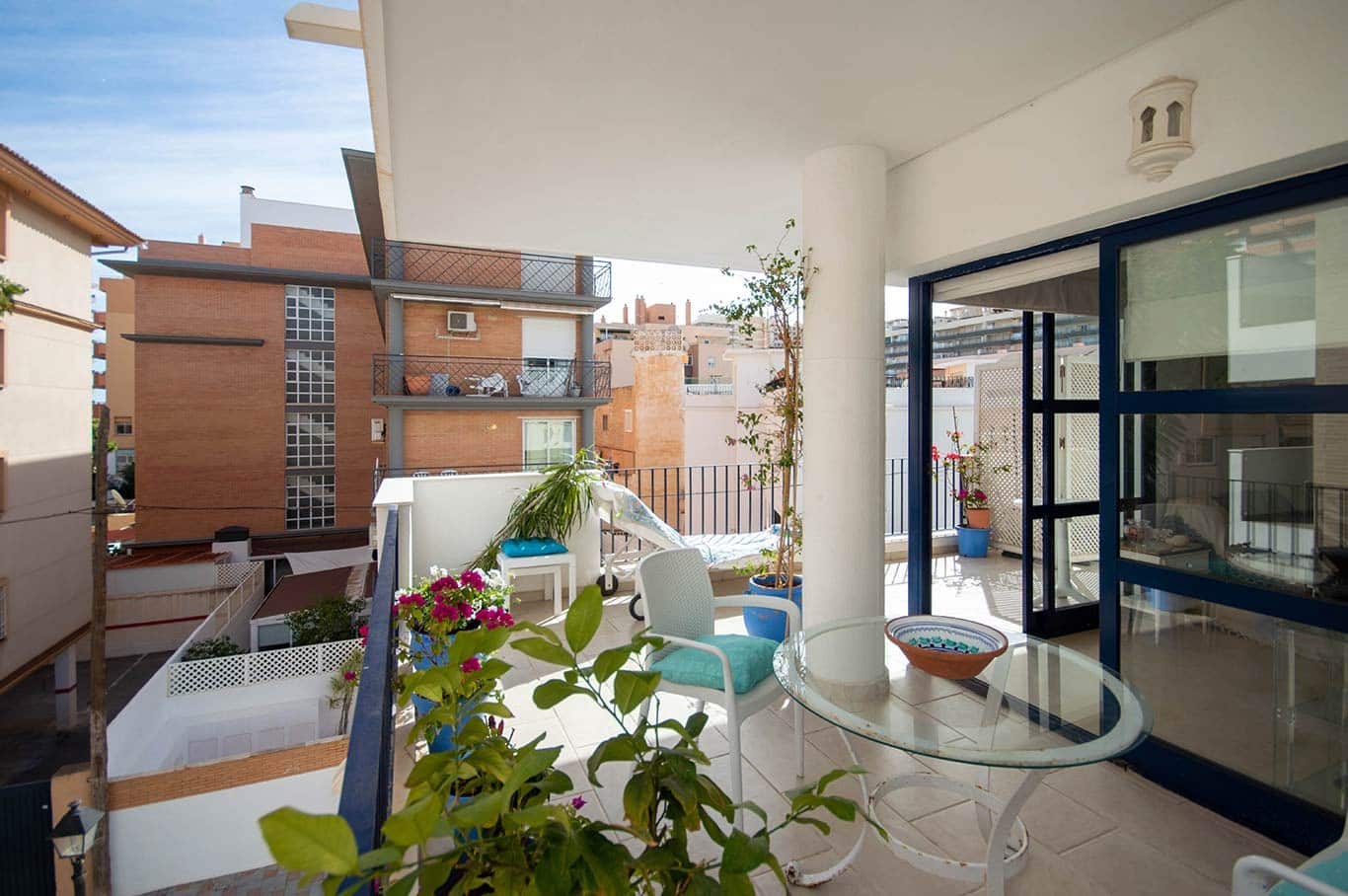 2 bedroom Apartment for rent in Los Boliches , Fuengirola € 850 (Ref 7898879)