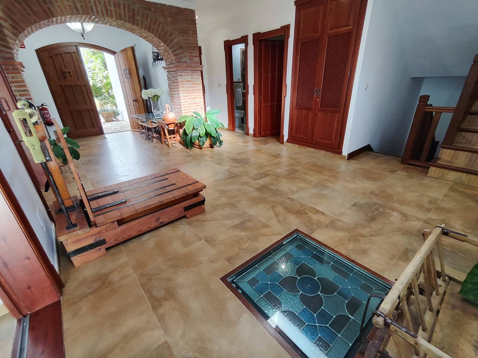 9 soveværelse Finca/Landehus til salg i Antequera med swimmingpool garage - € 2.300.000 (Ref: 7901413)