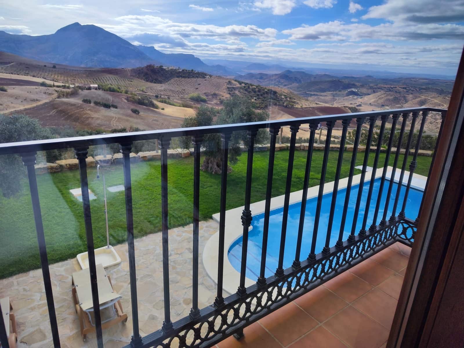 9 soveværelse Finca/Landehus til salg i Antequera med swimmingpool garage - € 2.300.000 (Ref: 7901413)