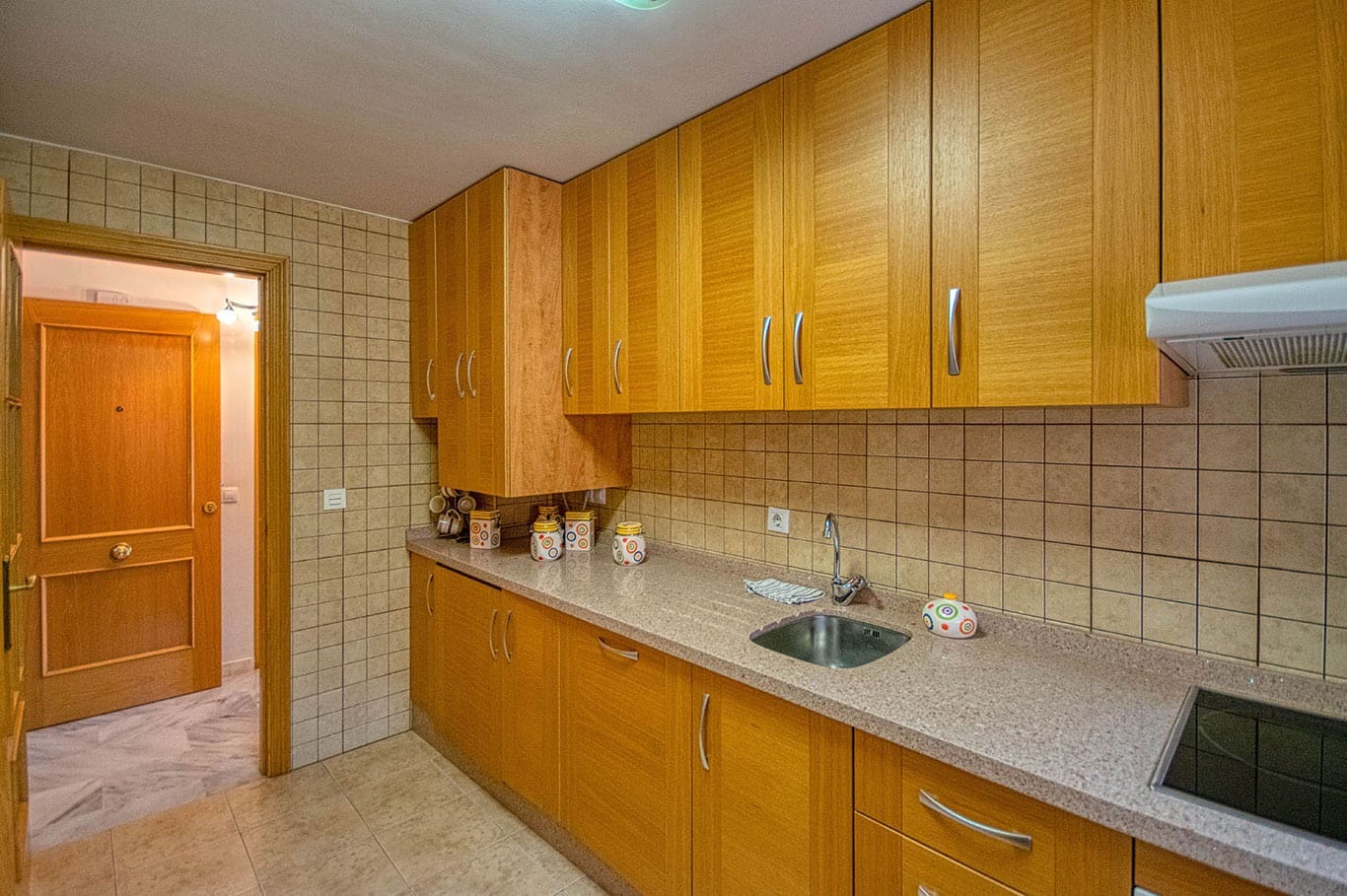 2 bedroom Beach Apartment for rent in Fuengirola - € 1,000 (Ref: 8115905)