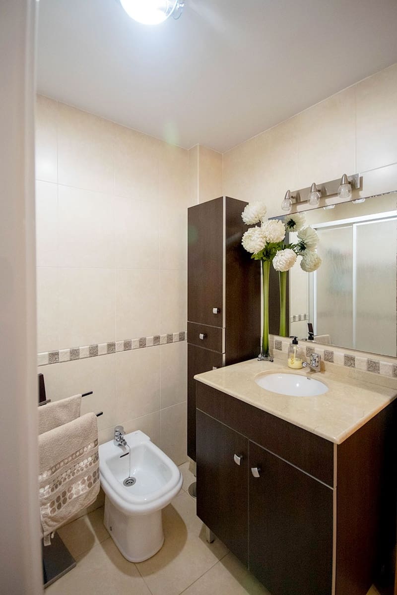 2 bedroom Beach Apartment for rent in Fuengirola - € 1,000 (Ref: 8115905)