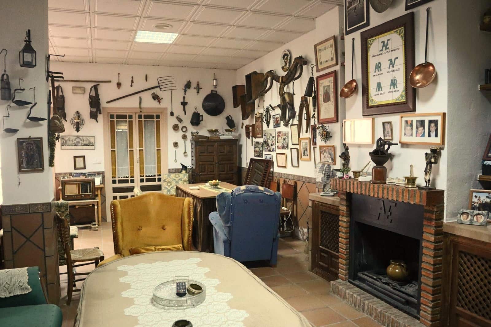 6 soveværelse Finca/Landehus til salg i Benameji med garage - € 279.000 (Ref: 8288666)