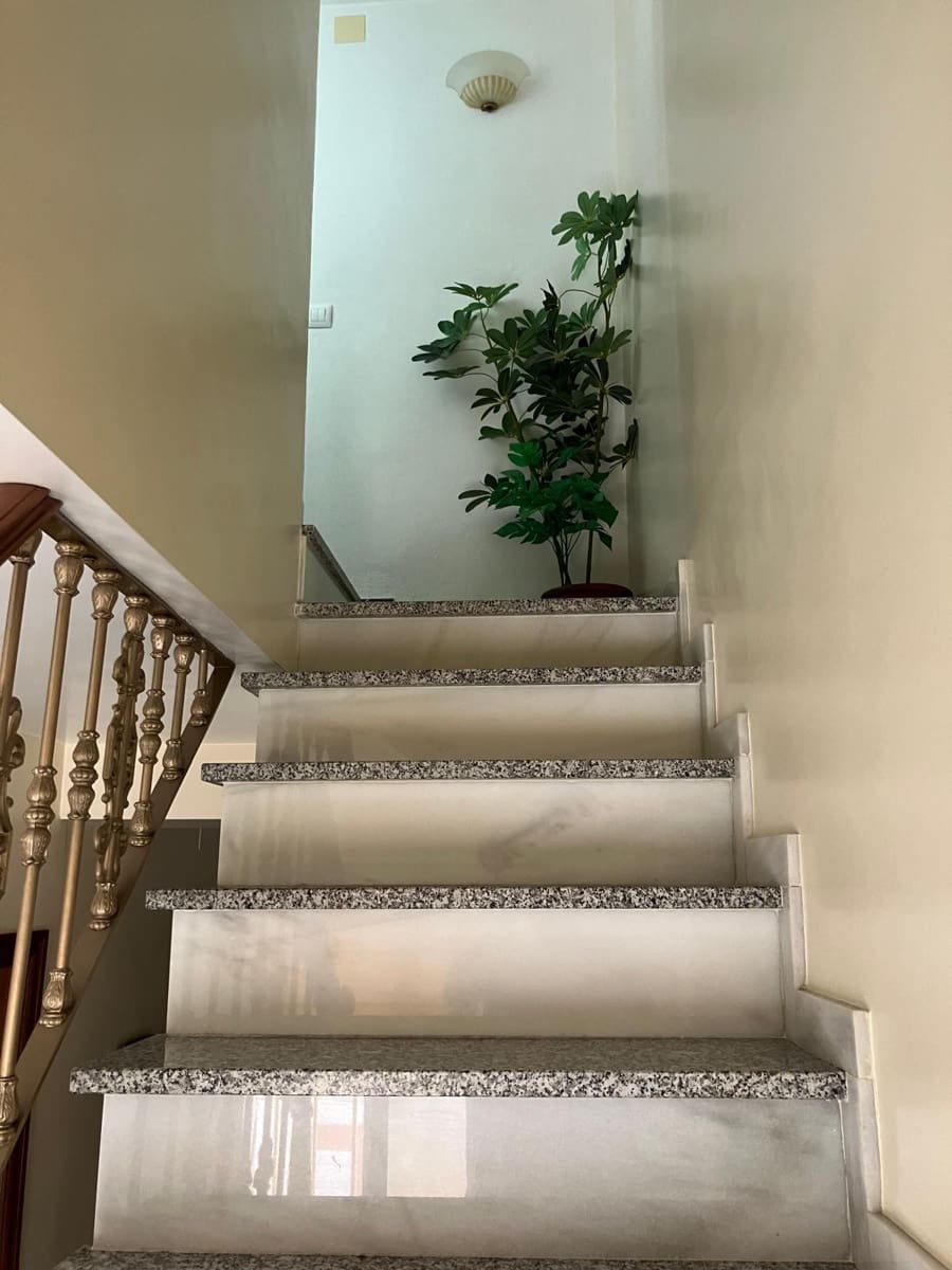 3 soveværelse Byhus til salg i Rute med garage - € 150.000 (Ref: 8508150)