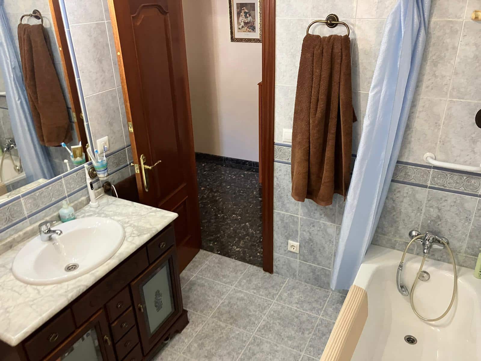 3 soveværelse Byhus til salg i Rute med garage - € 150.000 (Ref: 8508150)