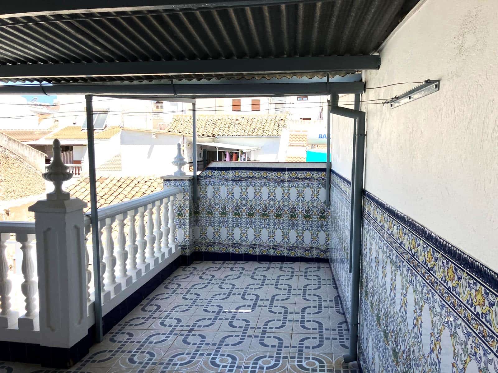 3 soveværelse Byhus til salg i Rute med garage - € 150.000 (Ref: 8508150)