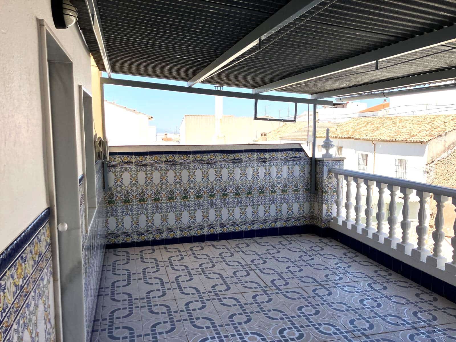 3 soveværelse Byhus til salg i Rute med garage - € 150.000 (Ref: 8508150)