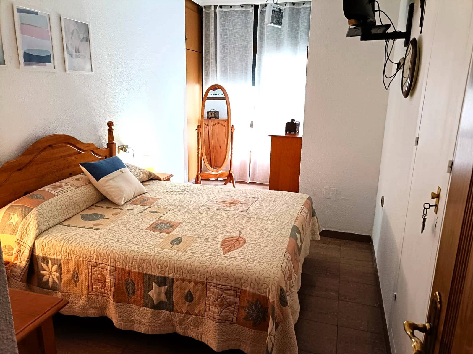 2 slaapkamer Strandappartement te huur in Fuengirola - € 1.300 (Ref: 8511102)