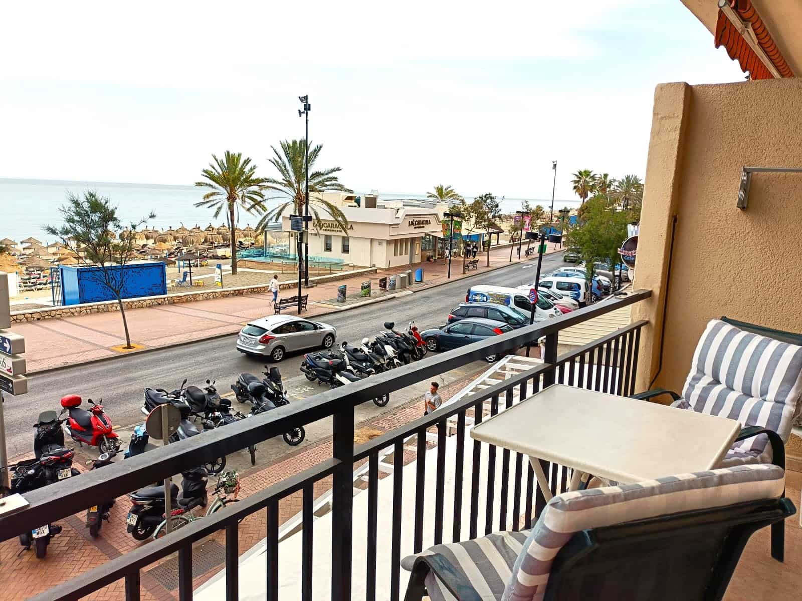 2 slaapkamer Strandappartement te huur in Fuengirola - € 1.300 (Ref: 8511102)