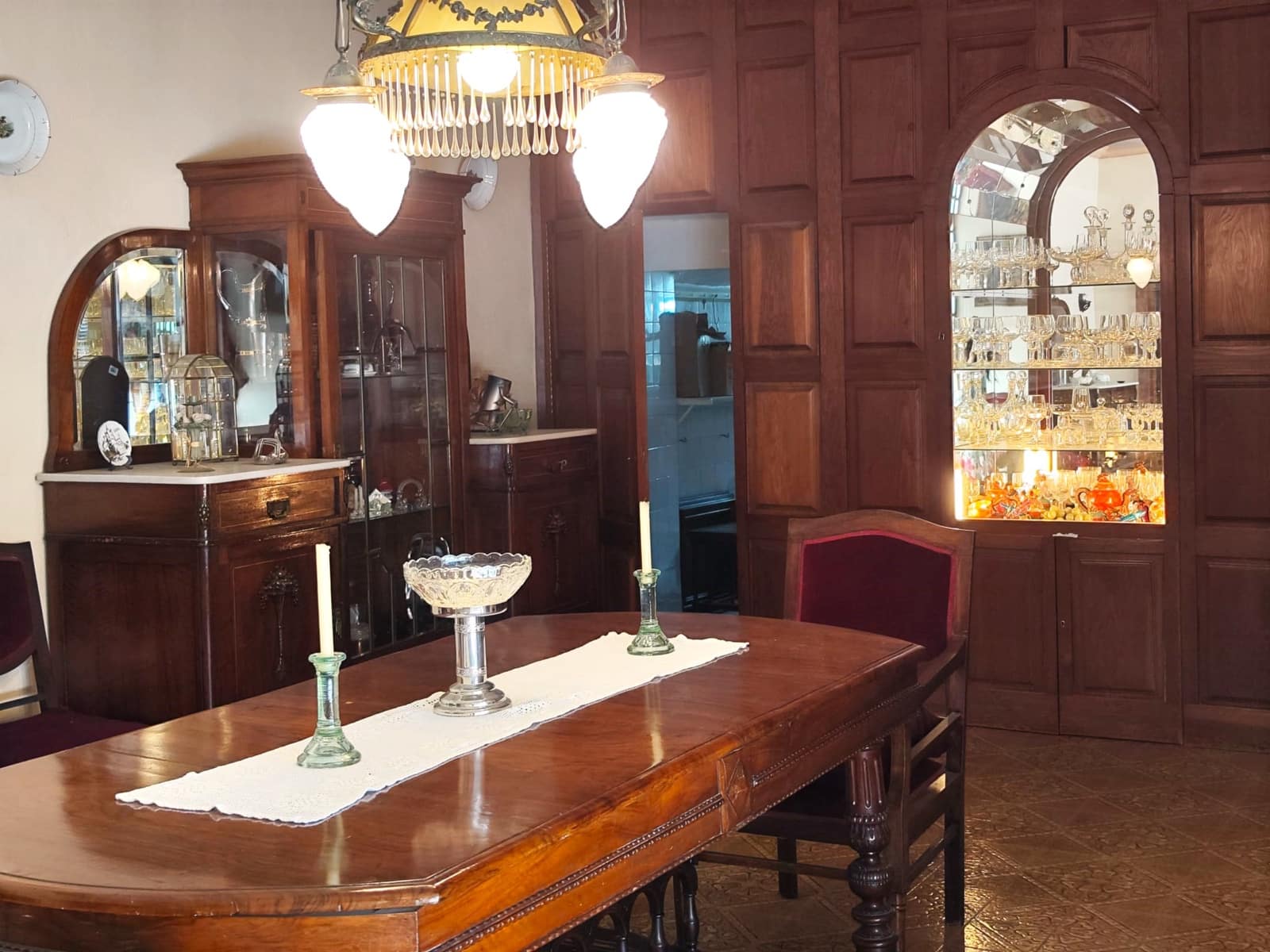 6 soveværelse Byhus til salg i Rute med garage - € 295.000 (Ref: 8520849)