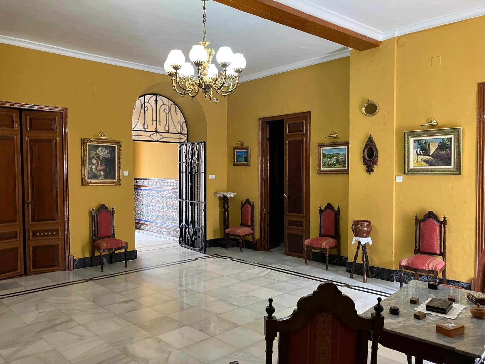 6 soveværelse Byhus til salg i Rute med garage - € 295.000 (Ref: 8520849)