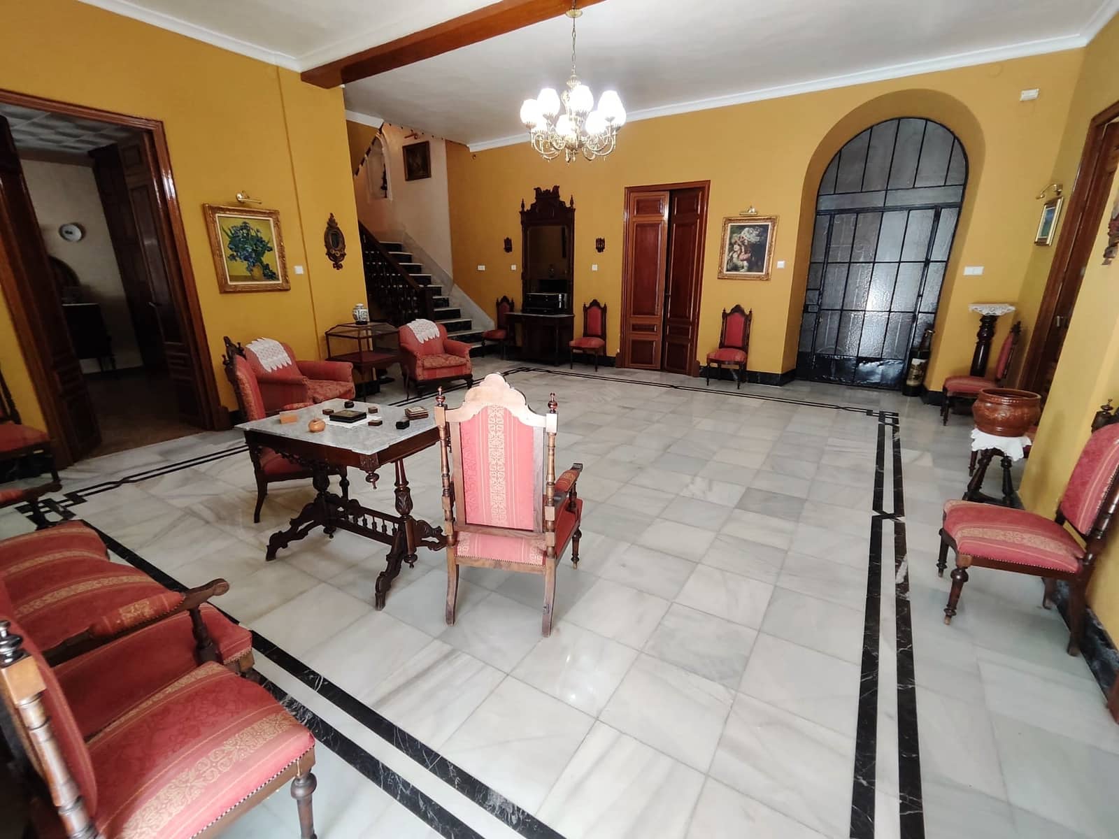 6 soveværelse Byhus til salg i Rute med garage - € 295.000 (Ref: 8520849)