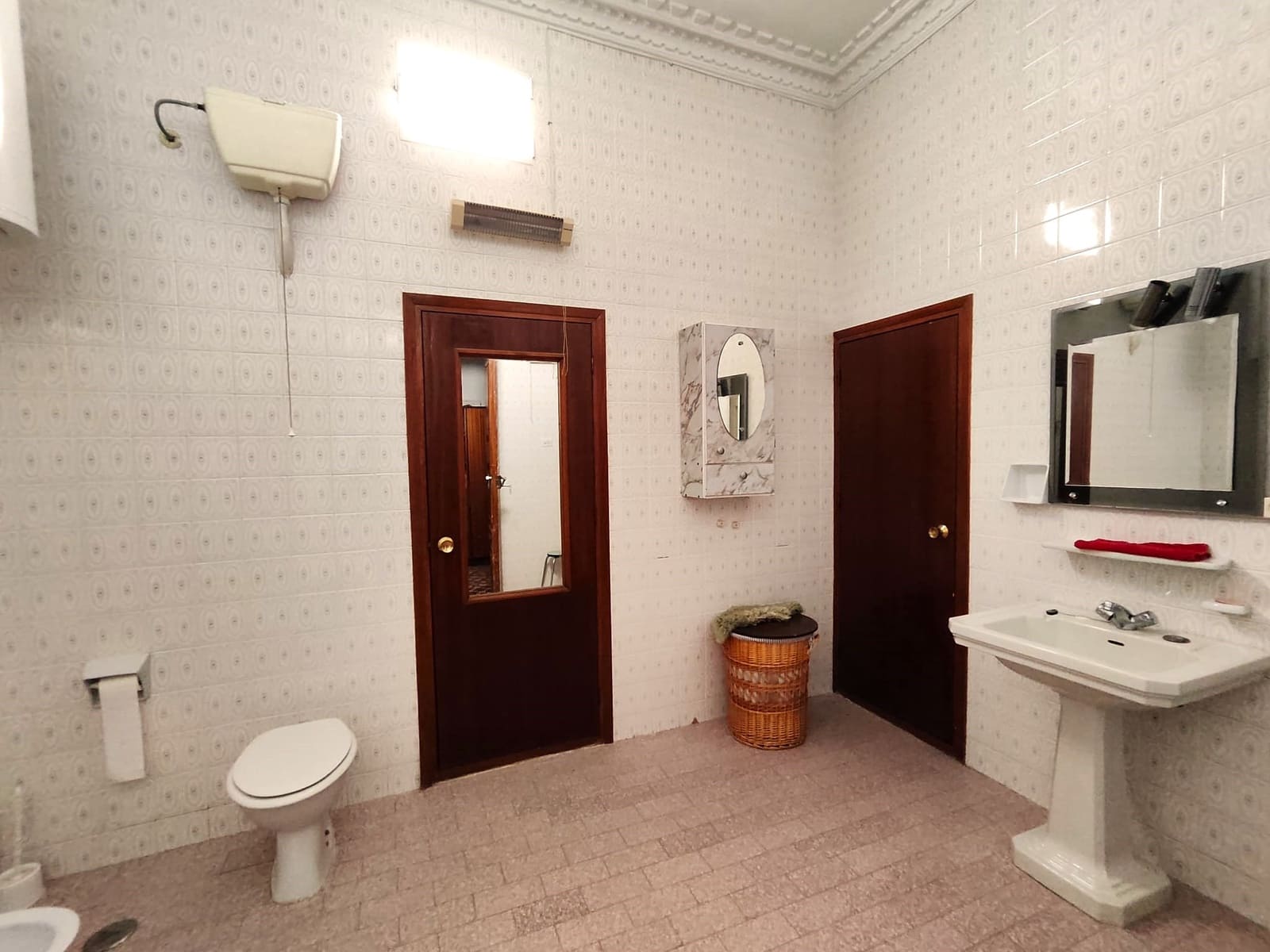 6 soveværelse Byhus til salg i Rute med garage - € 295.000 (Ref: 8520849)