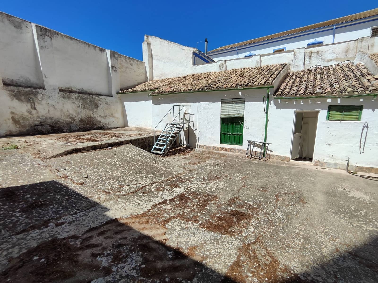 6 soveværelse Byhus til salg i Rute med garage - € 295.000 (Ref: 8520849)