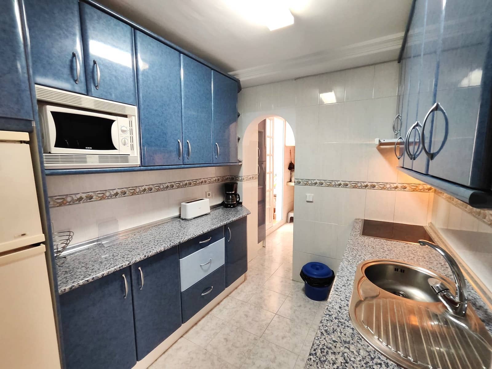 3 soveværelse Lejlighed til leje i Fuengirola - € 1.000 (Ref: 8533523)