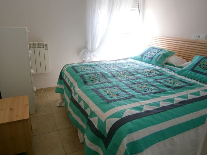 2 soveværelse Strandlejlighed til leje i Fuengirola med garage - € 1.270 (Ref: 8740846)