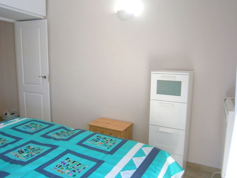 2 soveværelse Strandlejlighed til leje i Fuengirola med garage - € 1.270 (Ref: 8740846)