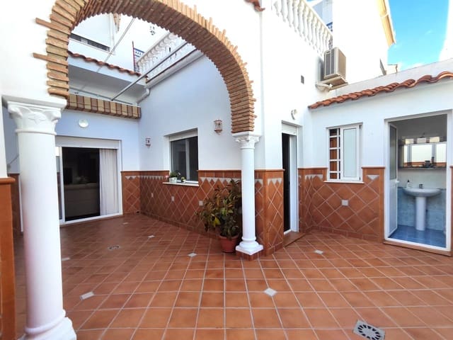 6 slaapkamer Huis te koop in Rute met garage - € 240.000 (Ref: 8986862)