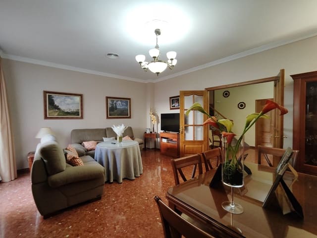 6 Zimmer Haus zu verkaufen in Rute mit Garage - 240.000 € (Ref: 8986862)