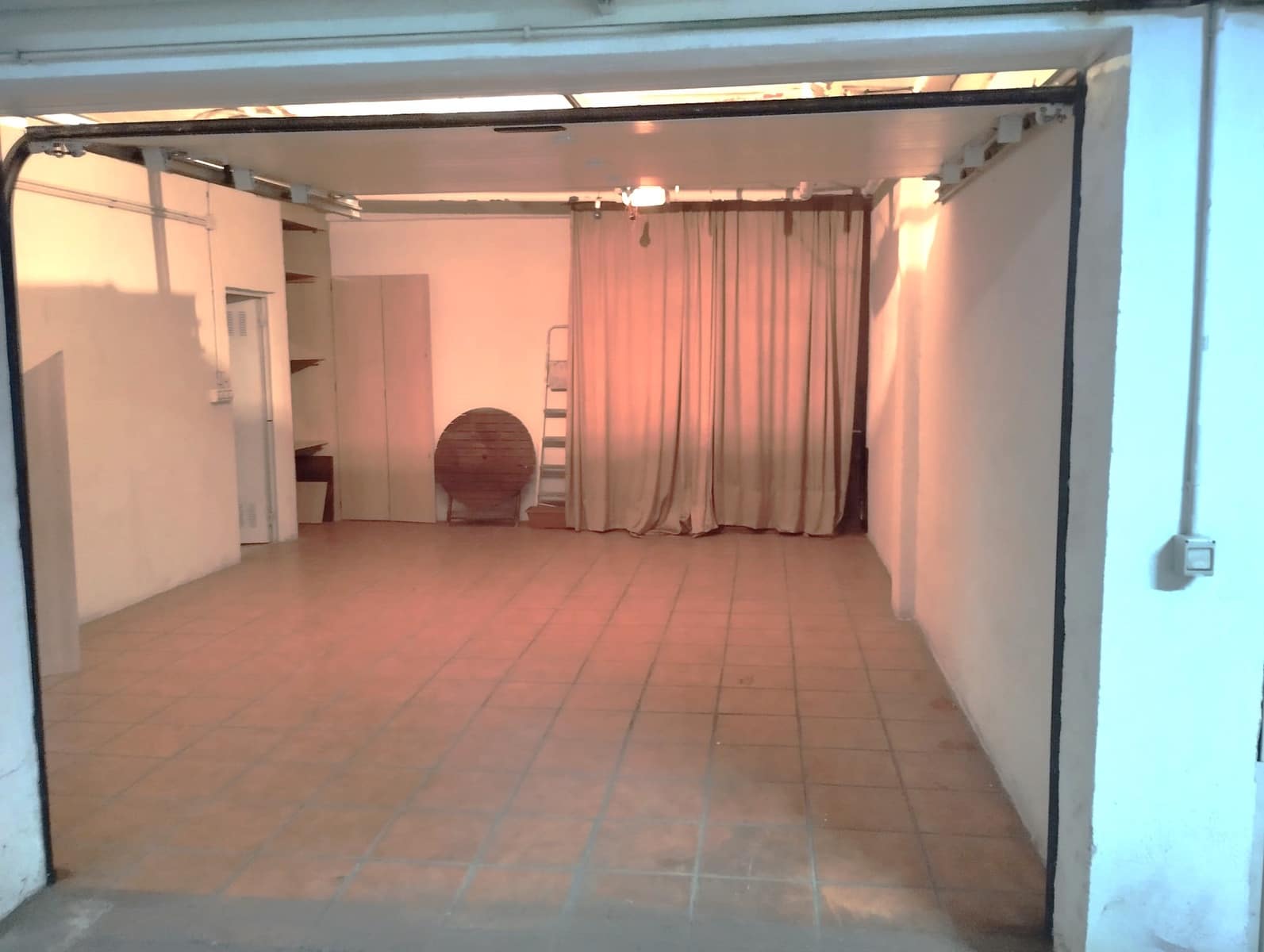 3 soveværelse Byhus til salg i Granada by med swimmingpool garage - € 380.000 (Ref: 9004430)