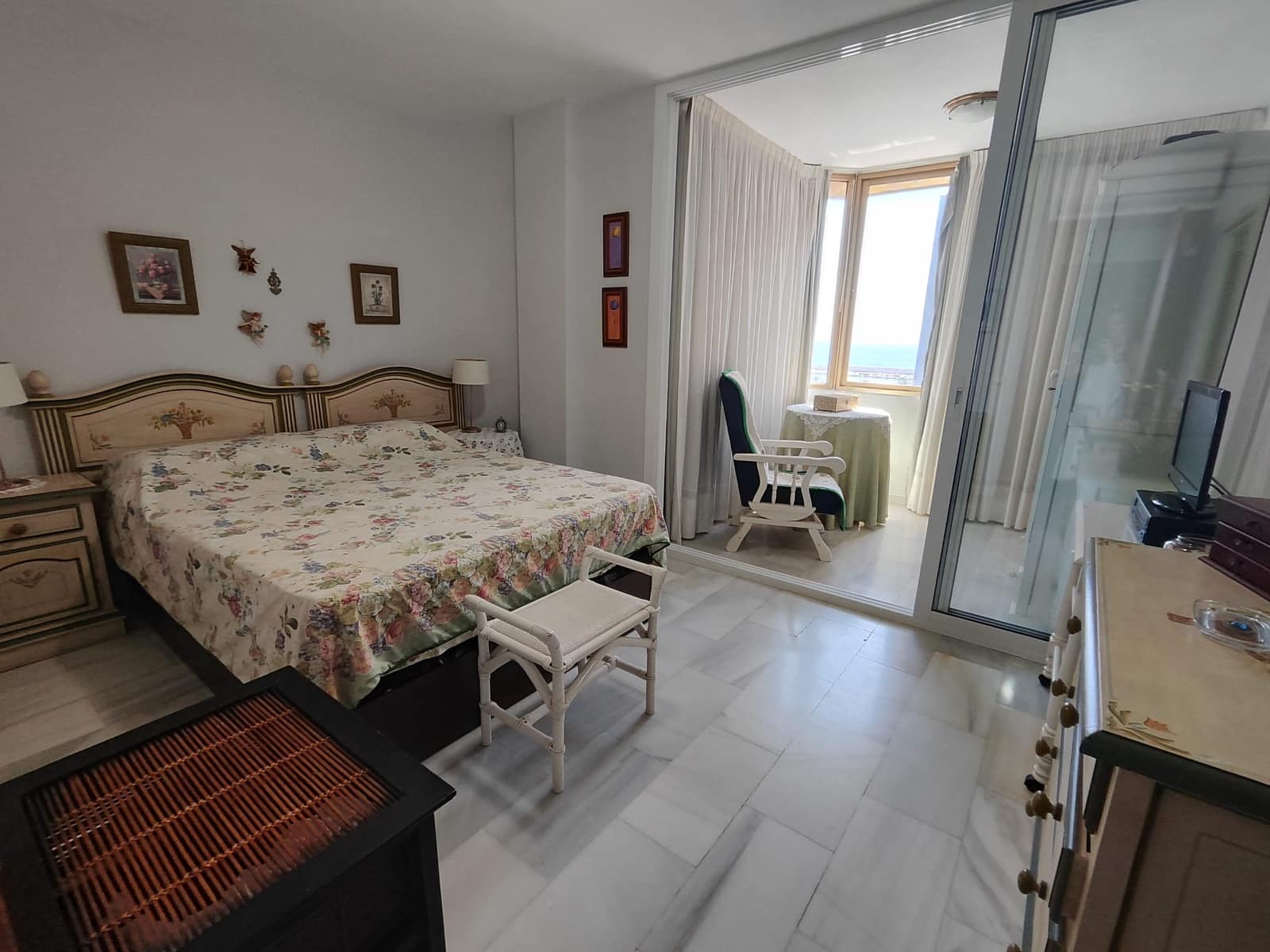 2 soverom Strandleiligheter til leie i Fuengirola - € 1 350 (Ref: 9195187)