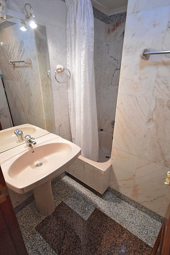 6 soveværelse Lejlighed til leje i Fuengirola - € 2.500 (Ref: 9219616)