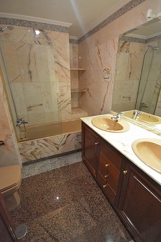 6 soveværelse Lejlighed til leje i Fuengirola - € 2.500 (Ref: 9219616)