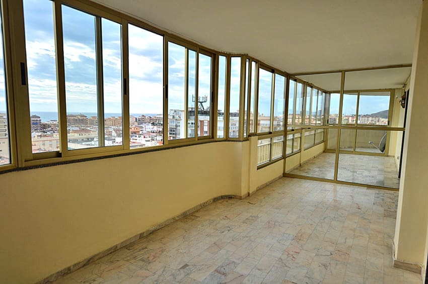 6 soveværelse Lejlighed til leje i Fuengirola - € 2.500 (Ref: 9219616)