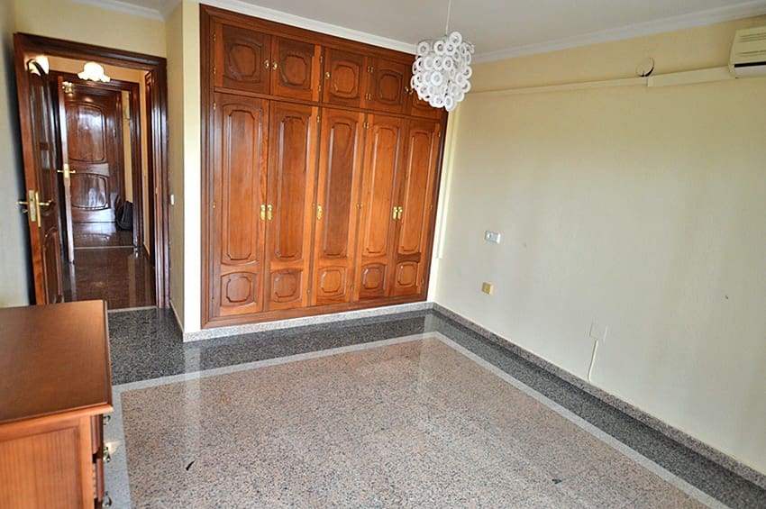 6 soveværelse Lejlighed til leje i Fuengirola - € 2.500 (Ref: 9219616)