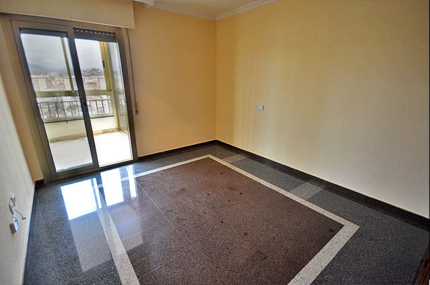 6 soveværelse Lejlighed til leje i Fuengirola - € 2.500 (Ref: 9219616)