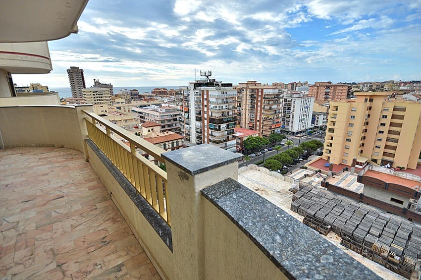 6 soveværelse Lejlighed til leje i Fuengirola - € 2.500 (Ref: 9219616)