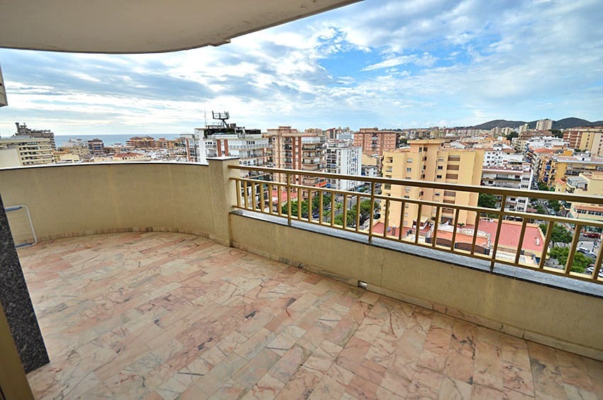 6 soveværelse Lejlighed til leje i Fuengirola - € 2.500 (Ref: 9219616)